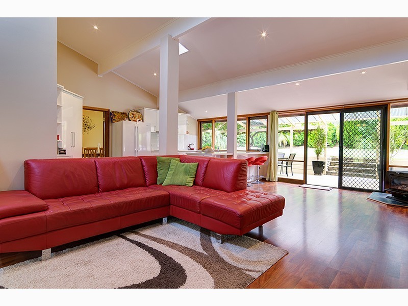 50 Horseshoe Drive, Aberfoyle Park SA 5159