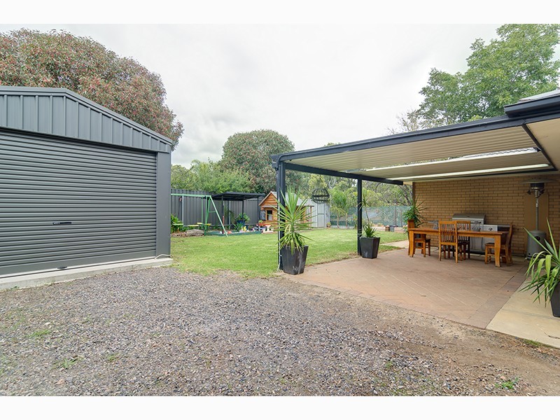 4 Ivy Street, Aberfoyle Park SA 5159