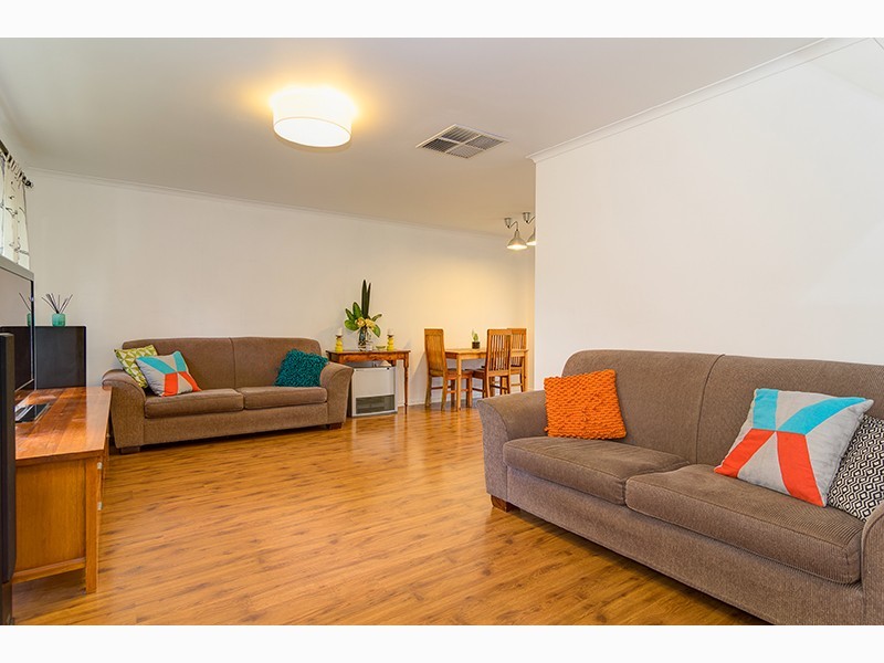 4 Ivy Street, Aberfoyle Park SA 5159