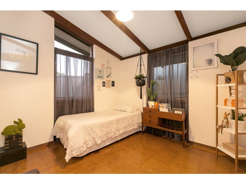 17 Trinidad Way, Happy Valley SA 5159