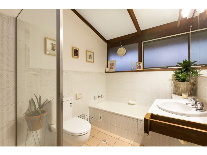 17 Trinidad Way, Happy Valley SA 5159