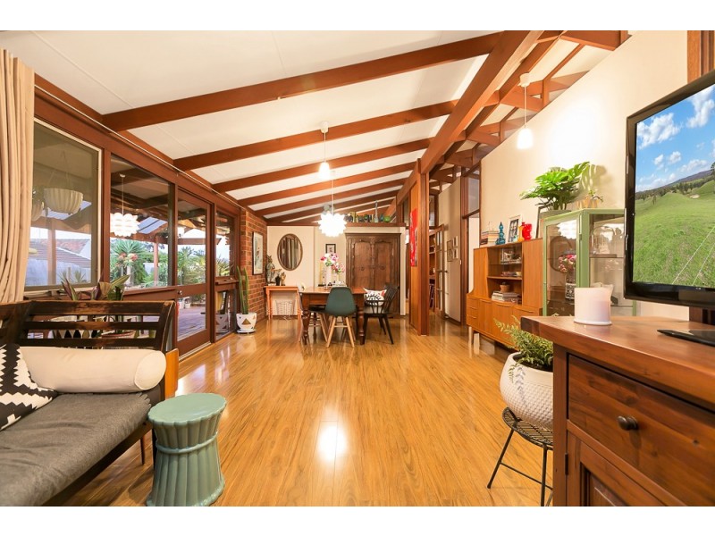 17 Trinidad Way, Happy Valley SA 5159
