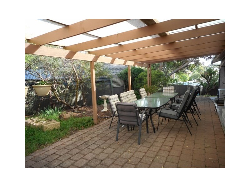 30 Lyn Street, Aberfoyle Park SA 5159