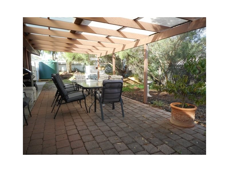 30 Lyn Street, Aberfoyle Park SA 5159