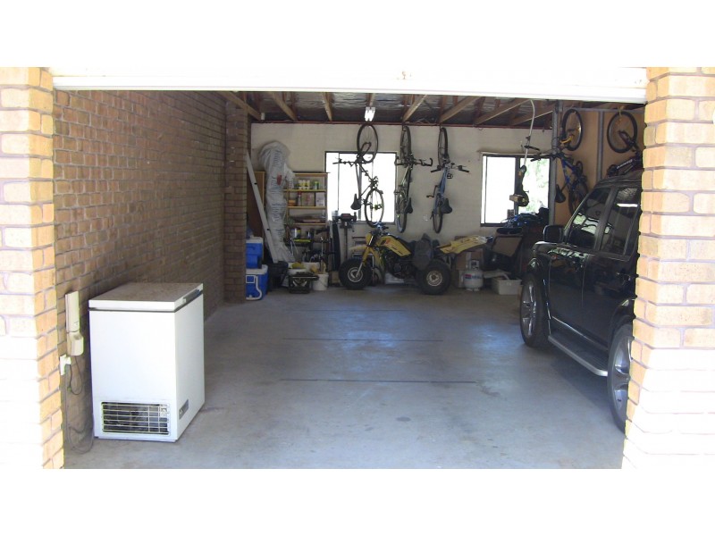 63 York Drive, Flagstaff Hill SA 5159