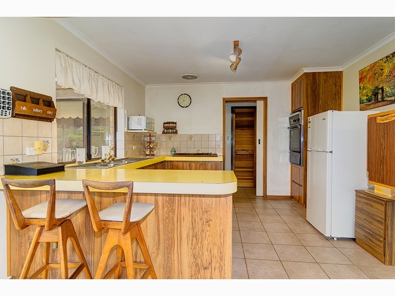 21 Glenhuntly Drive, Flagstaff Hill SA 5159