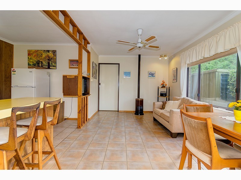 21 Glenhuntly Drive, Flagstaff Hill SA 5159