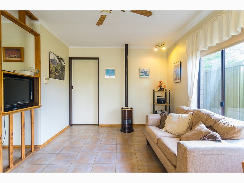 21 Glenhuntly Drive, Flagstaff Hill SA 5159