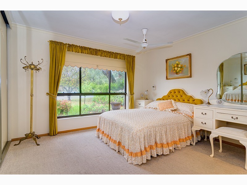 21 Glenhuntly Drive, Flagstaff Hill SA 5159