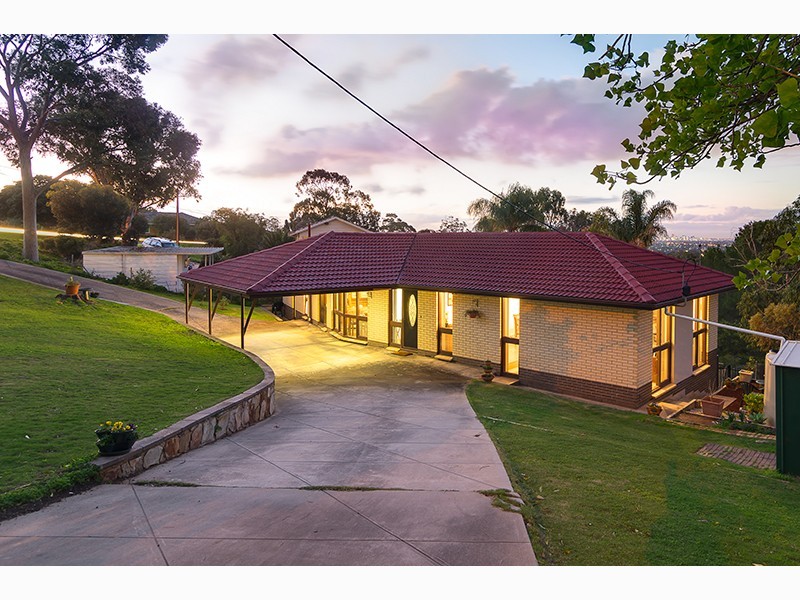 49 Hillcrest Drive, Eden Hills SA 5050