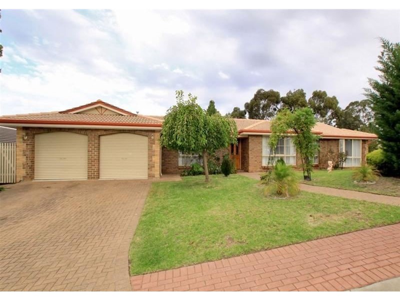 25 Sturt Approach, Flagstaff Hill SA 5159