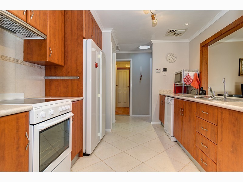 22 Sandler Grove, Aberfoyle Park SA 5159