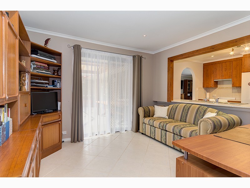 22 Sandler Grove, Aberfoyle Park SA 5159