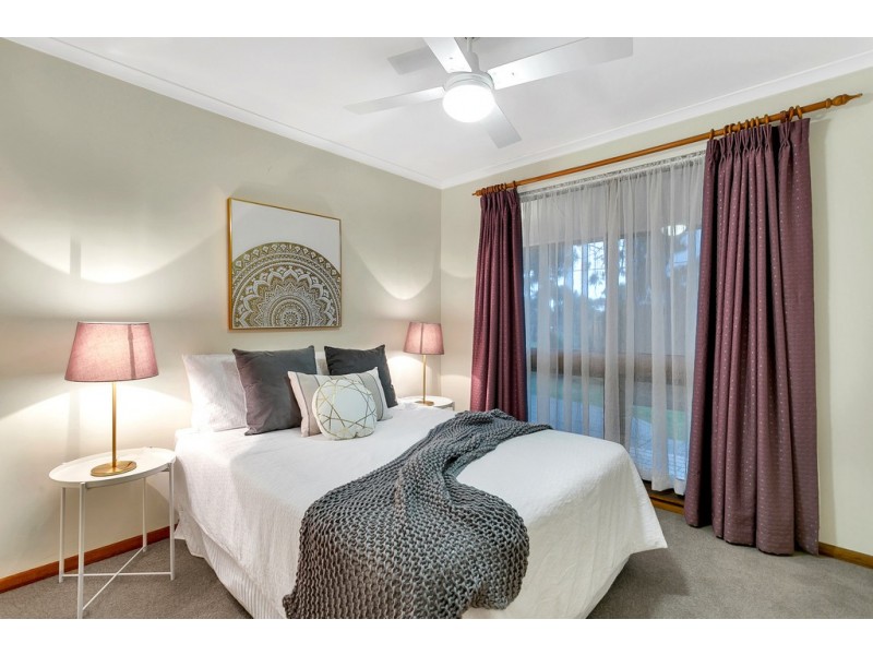 8 Starlight Crescent, Flagstaff Hill SA 5159