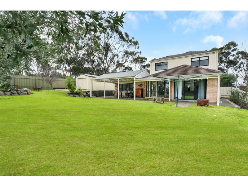 124 Black Road, Flagstaff Hill SA 5159