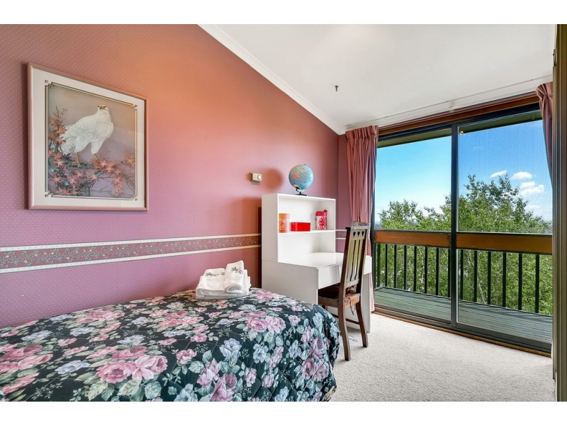 3 Sinclair St, Seaview Downs SA 5049