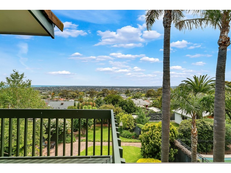 3 Sinclair St, Seaview Downs SA 5049