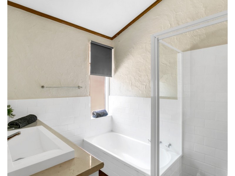 4 Bengalee Street, Flagstaff Hill SA 5159