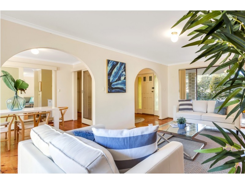 82 Fairlie Drive, Flagstaff Hill SA 5159