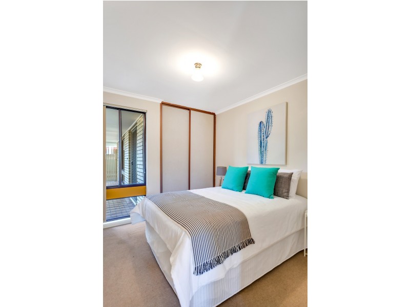 82 Fairlie Drive, Flagstaff Hill SA 5159