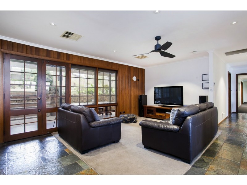 22 Scroop Road, Hawthorndene SA 5051