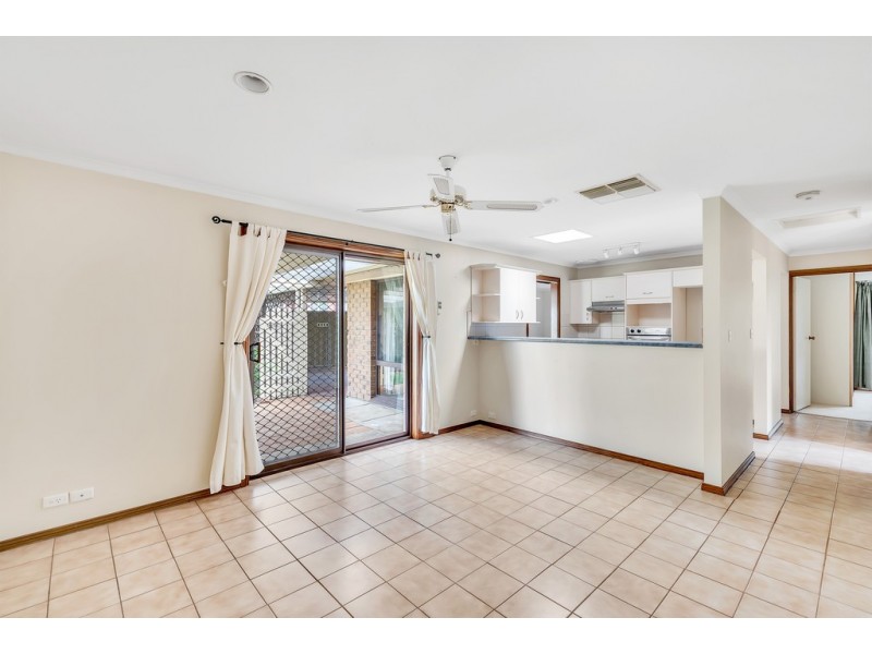 30 Torresan Crescent, Flagstaff Hill SA 5159