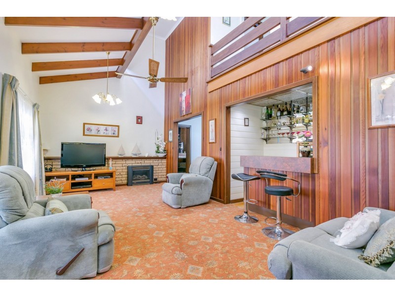 5 Fama Court, Flagstaff Hill SA 5159