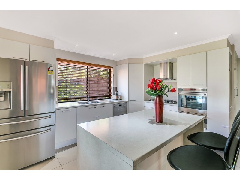 6 Courageous Avenue, Happy Valley SA 5159