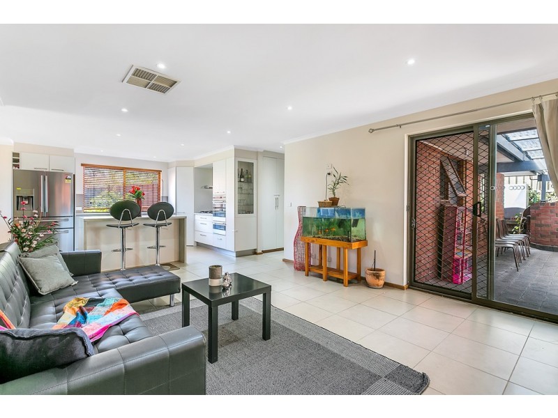 6 Courageous Avenue, Happy Valley SA 5159