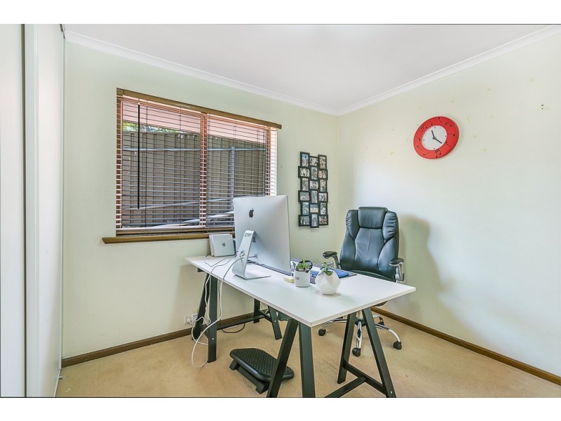 6 Courageous Avenue, Happy Valley SA 5159