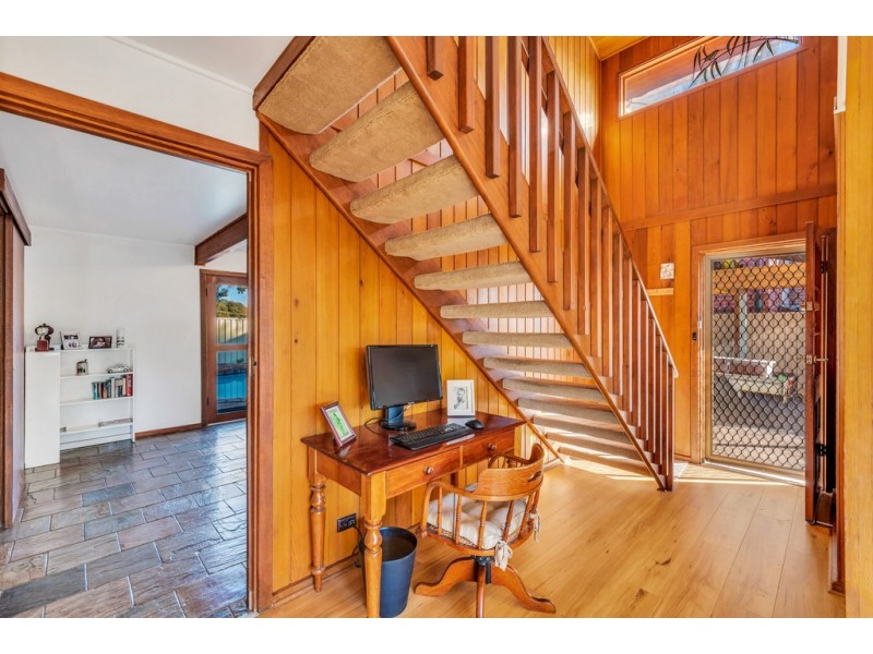 36 Fraser Avenue, Happy Valley SA 5159