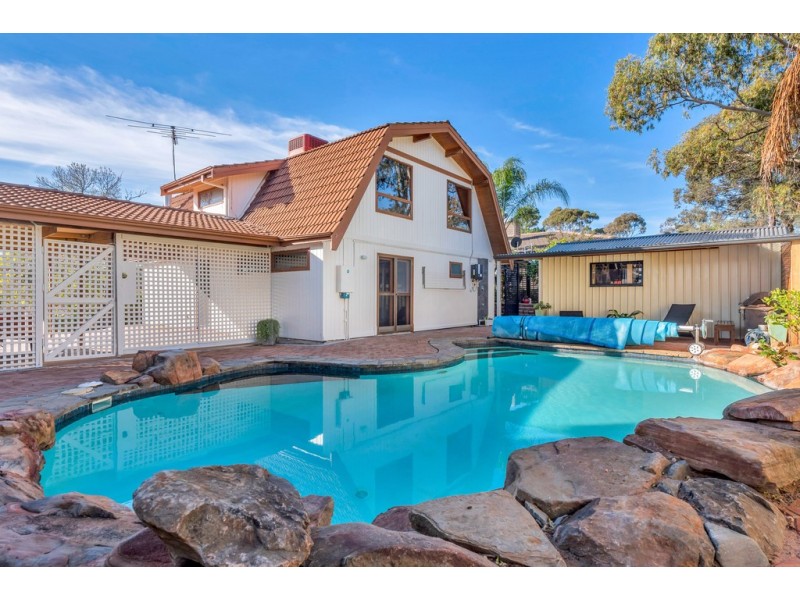 36 Fraser Avenue, Happy Valley SA 5159