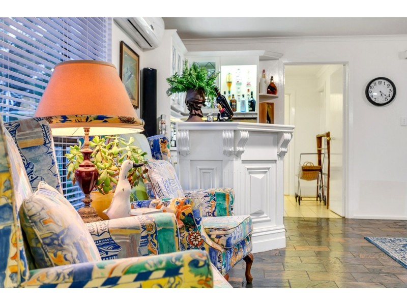 9 Rudge Close, Happy Valley SA 5159