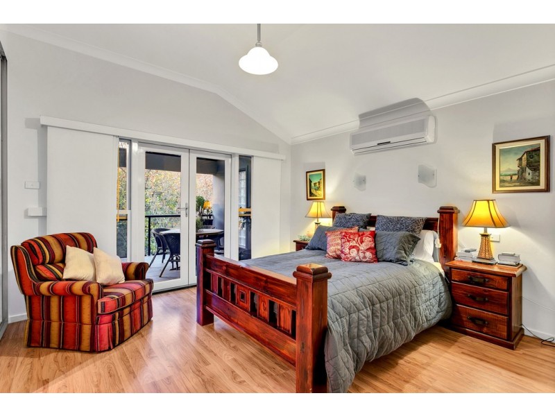 9 Rudge Close, Happy Valley SA 5159