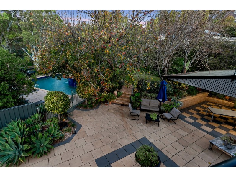 9 Rudge Close, Happy Valley SA 5159