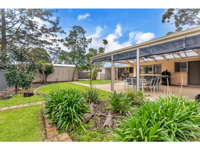 18 Dew Street, Aberfoyle Park SA 5159