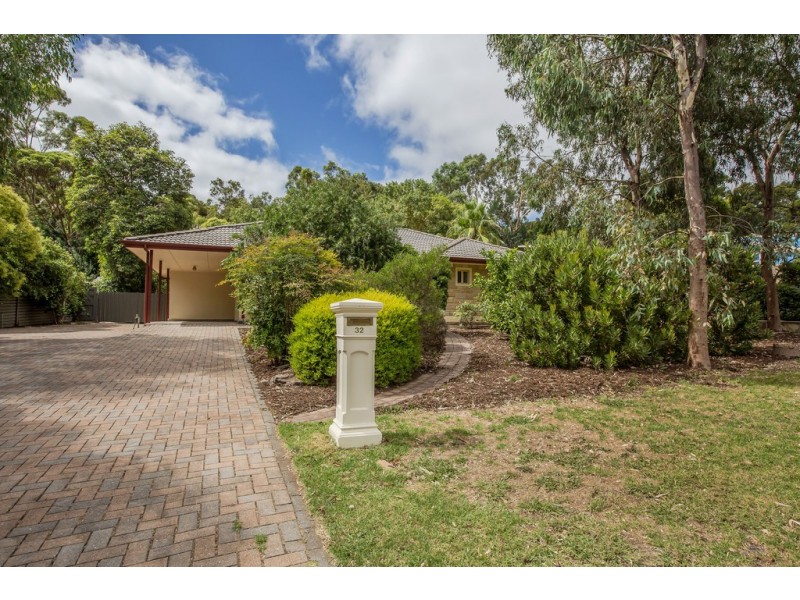 32 Meadow Avenue, Hawthorndene SA 5051
