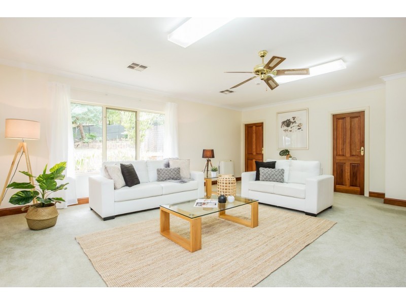 32 Meadow Avenue, Hawthorndene SA 5051