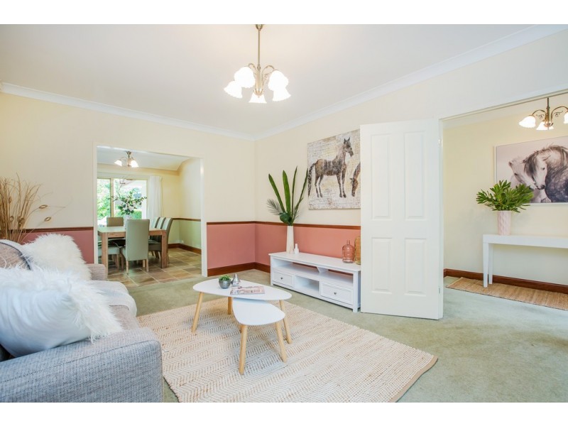 32 Meadow Avenue, Hawthorndene SA 5051