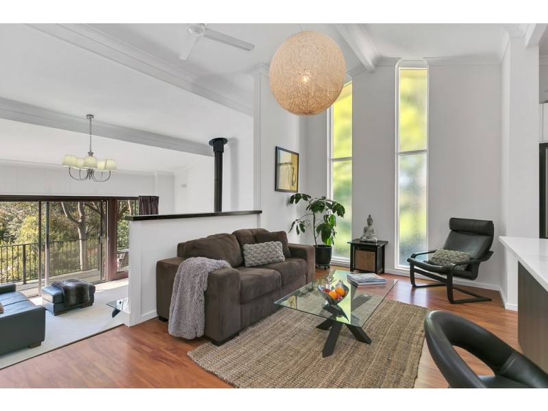 4 Jacaranda Drive, Coromandel Valley SA 5051