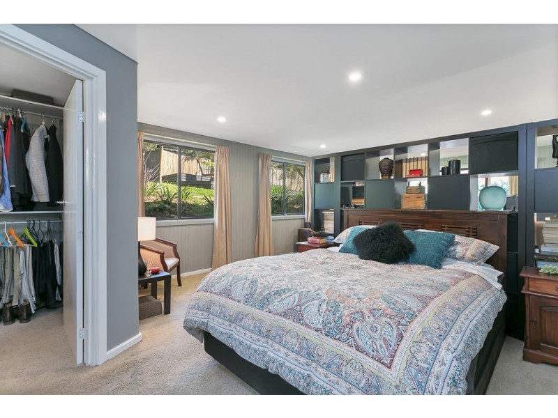 4 Jacaranda Drive, Coromandel Valley SA 5051