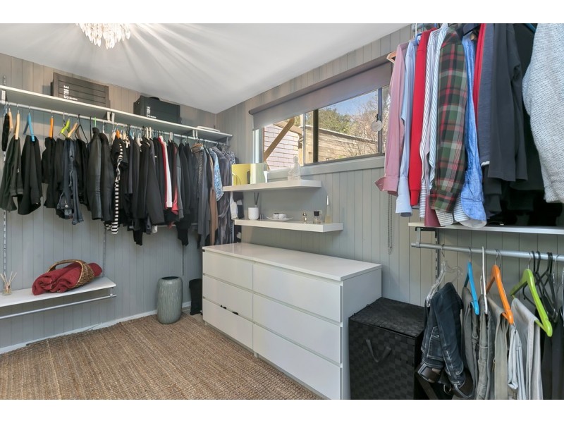 4 Jacaranda Drive, Coromandel Valley SA 5051