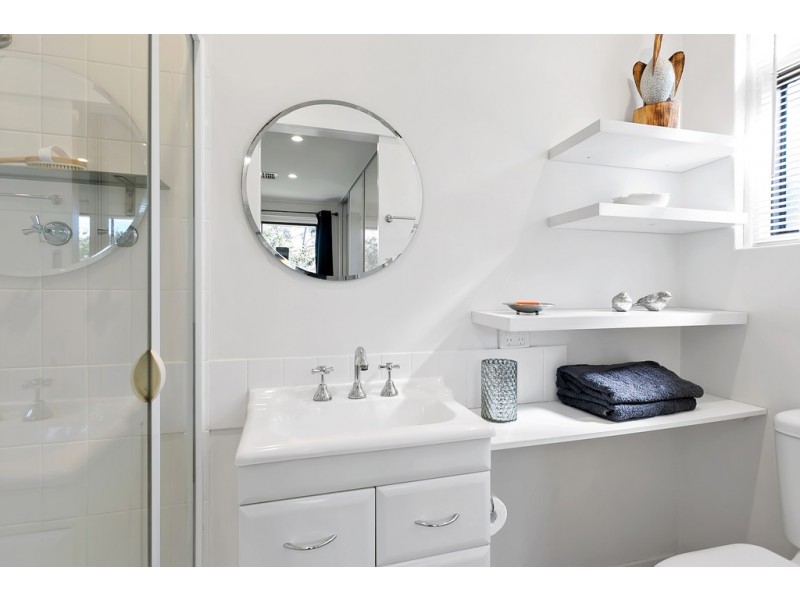 4 Jacaranda Drive, Coromandel Valley SA 5051