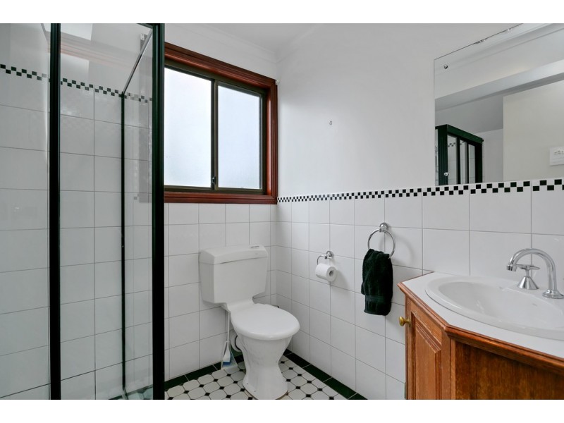 33 Greenfield Rise, Aberfoyle Park SA 5159