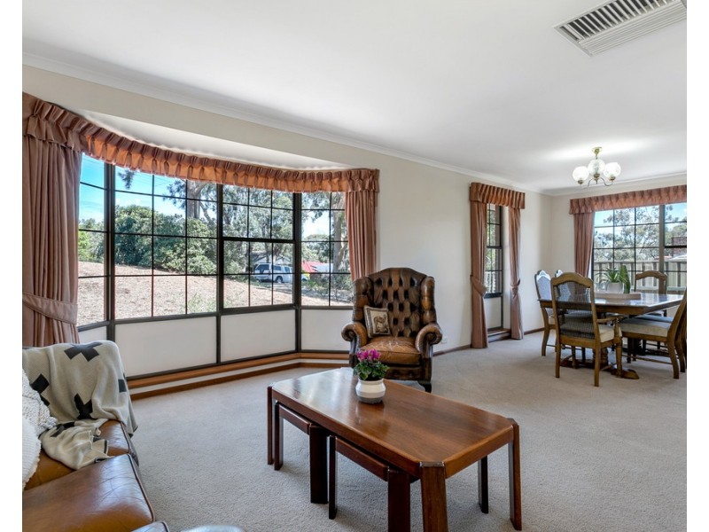 3 Barbara Crescent, Coromandel Valley SA 5051