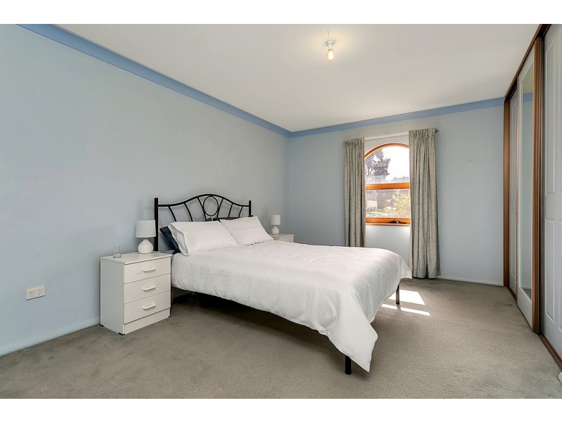 28 Georgiana Street, Flagstaff Hill SA 5159