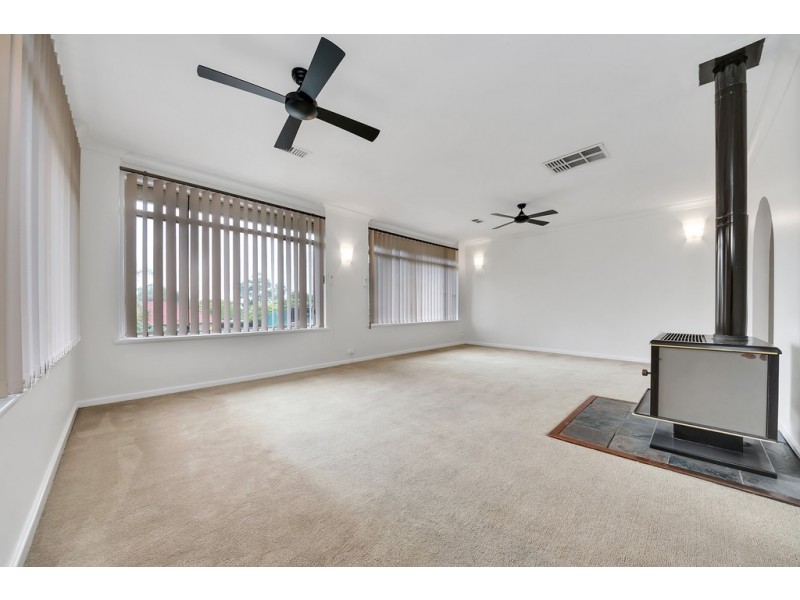 42 Laffers Crescent, Reynella SA 5161