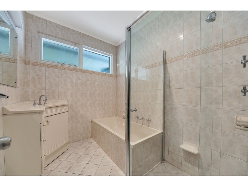 42 Laffers Crescent, Reynella SA 5161
