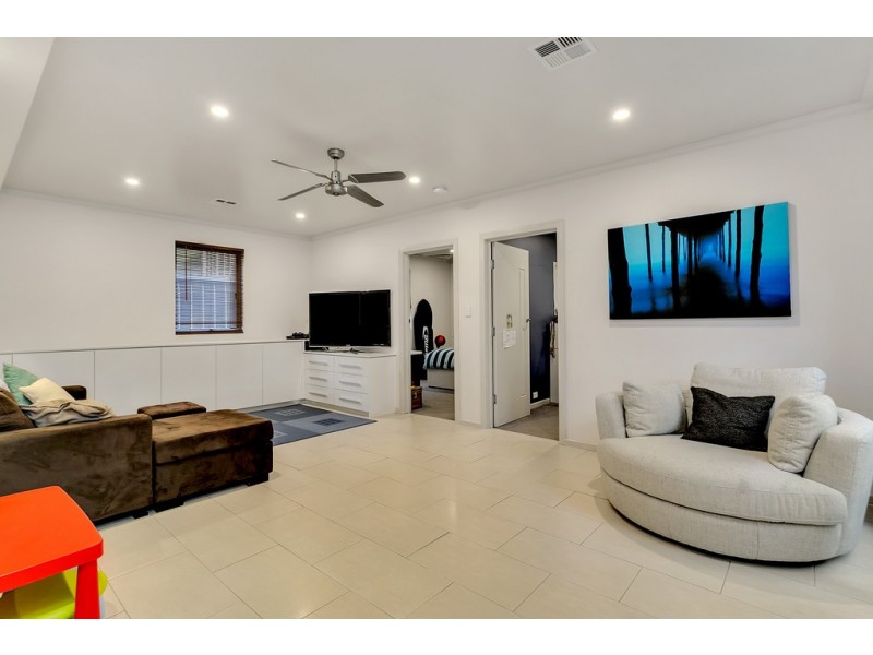 6 Catharina Street, Flagstaff Hill SA 5159