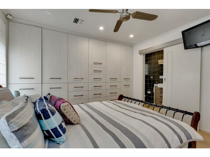 6 Catharina Street, Flagstaff Hill SA 5159